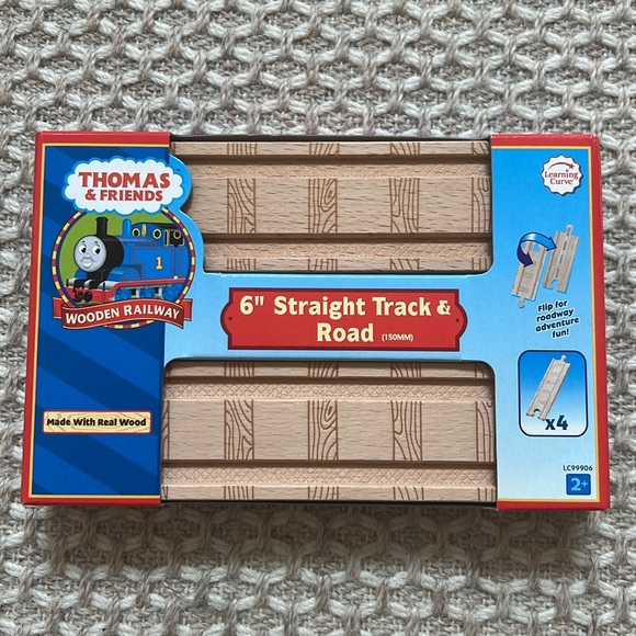 *Brand New* In-the-Box Assorted Thomas Train Tracks - Picture 4 of 5